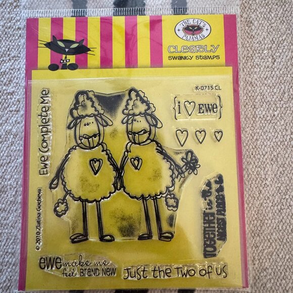 Clearly Swanky Stamps I Love Ewe Clear Unmounted Stamps - Picture 1 of 2